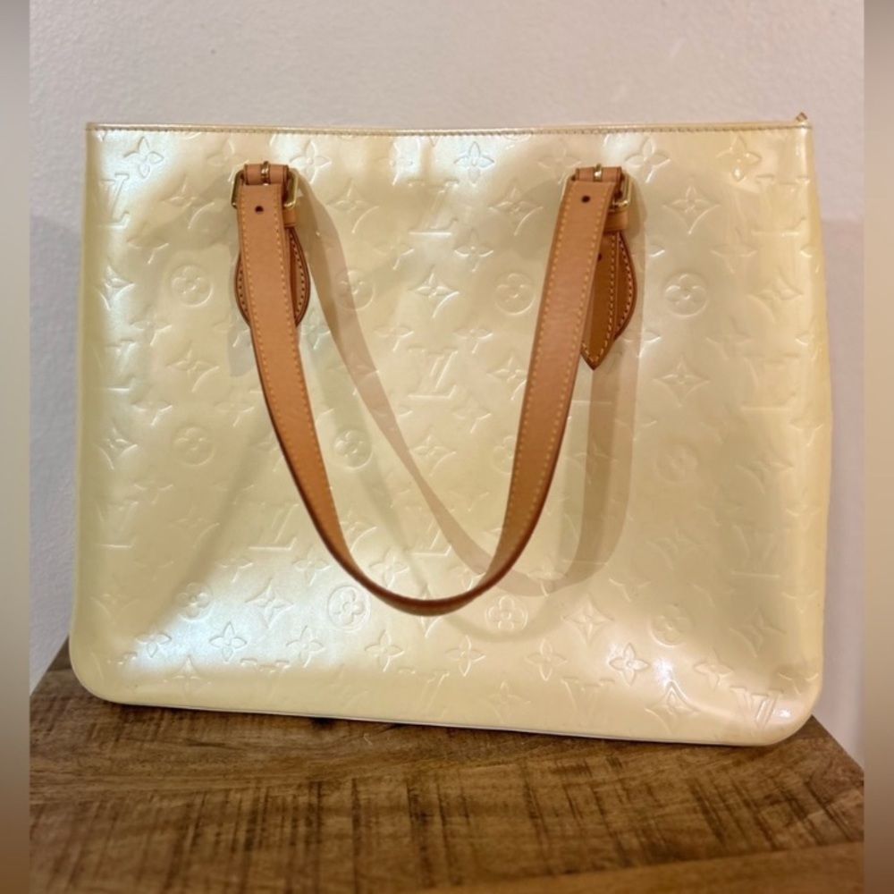 Louis Vuitton Vernis Brentwood Tote Bag